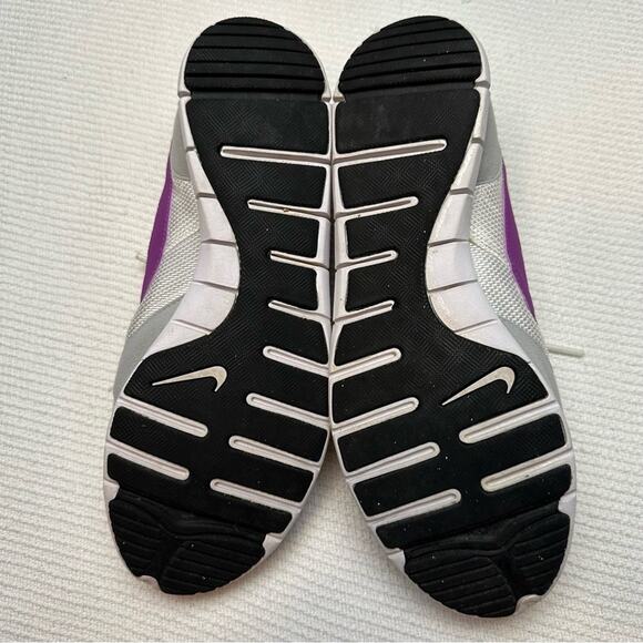 Nike Victoria Sneakers Womens Size 7 Purple White Nike Style 525322-102 - Picture 5 of 6